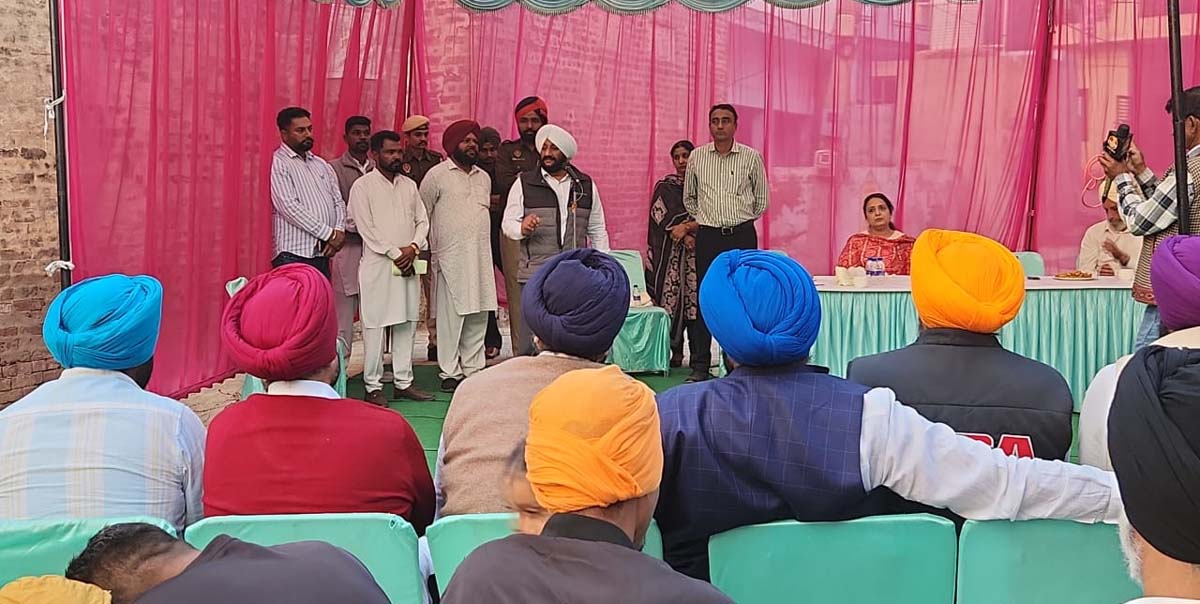 Punjab government is committed to the welfare of the poor: Kulwant Singh has started fixing mud houses in village Baliali